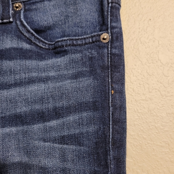 GJG Denim Distressed Jeans - Picture 11 of 16